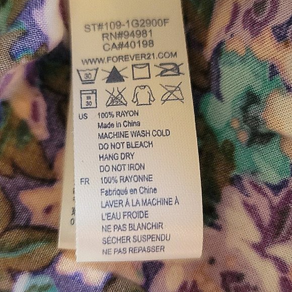 Forever 21 I Love H81 Floral Mini Skirt W/ Pockets - Picture 6 of 7